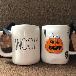 NWT Rae Dunn Peanuts Snoopy Halloween Mug